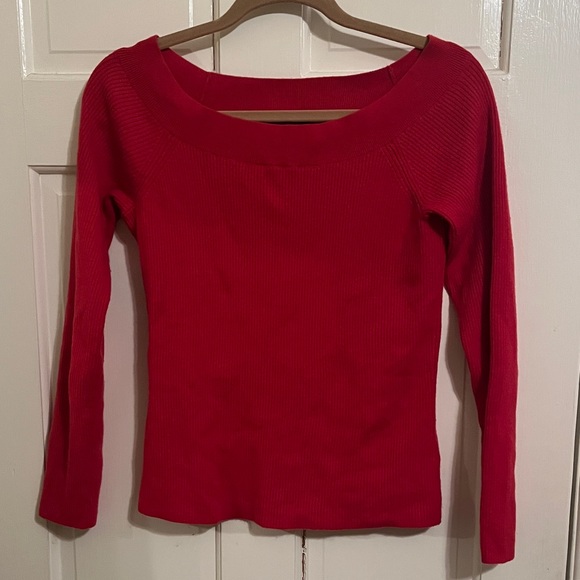 GAP Vibrant Red Ribbed Knit Off the Shoulder Sweater Top - Picture 3 of 10